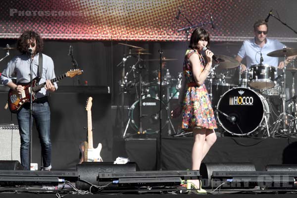 LIZA MANILI - 2012-07-22 - PARIS - Parvis de l'Hotel de Ville - 